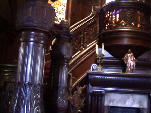 Bishop Palace Escalier