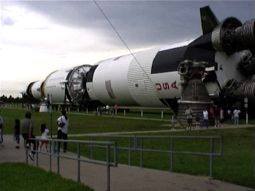 Saturne V - 02