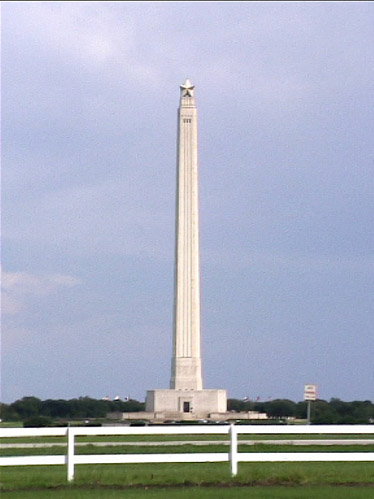 Memorial 570 feet high